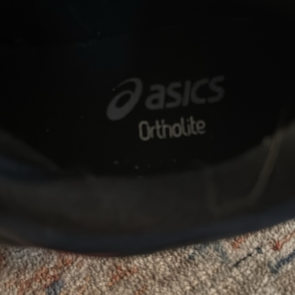 Ladies ASICS - Picture 3 of 4